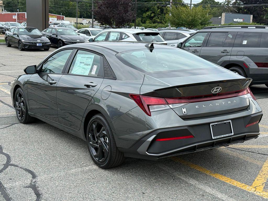 New 2026 Hyundai Elantra SEL Sport Sedan