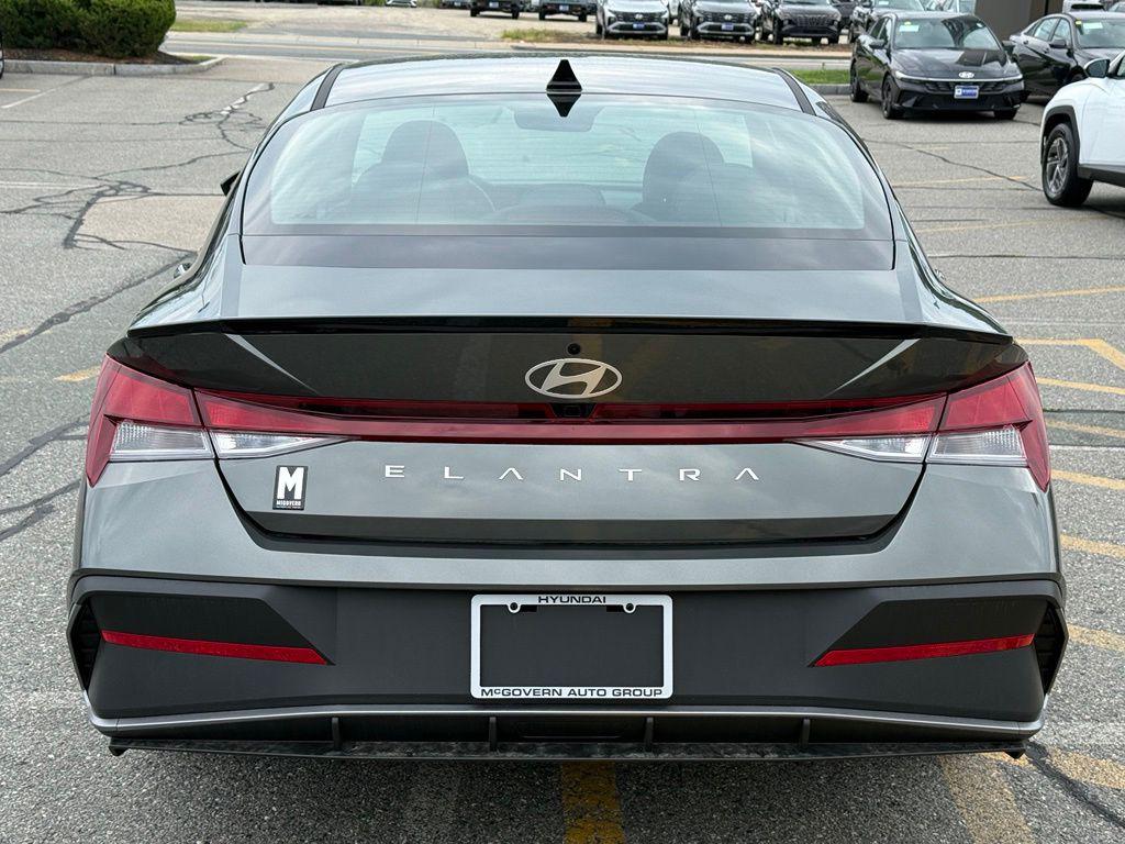 New 2026 Hyundai Elantra SEL Sport Sedan