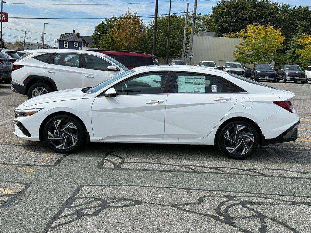 New 2026 Hyundai Elantra Limited Sedan