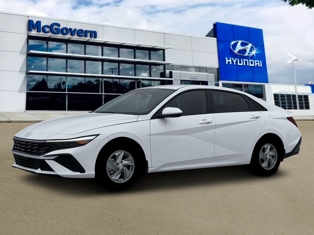 New 2026 Hyundai Elantra SE Sedan