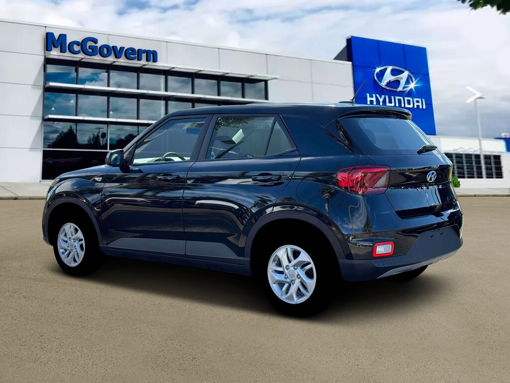 New 2026 Hyundai Venue SE SUV
