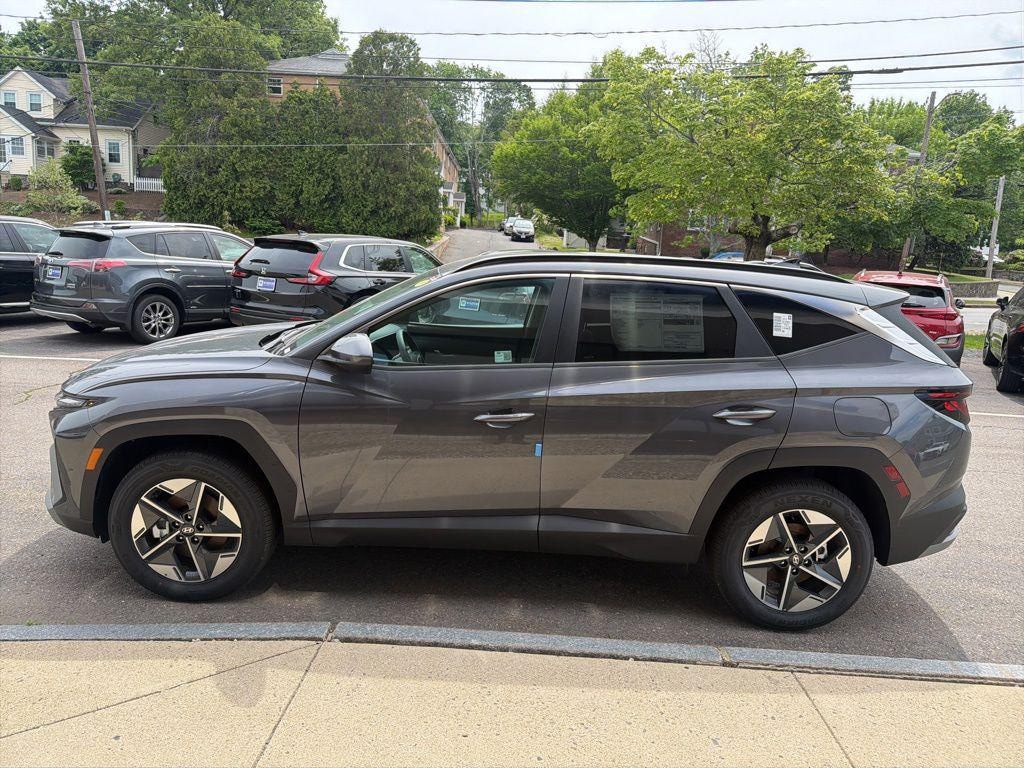 New 2025 Hyundai Tucson Plug-In Hybrid SEL SUV
