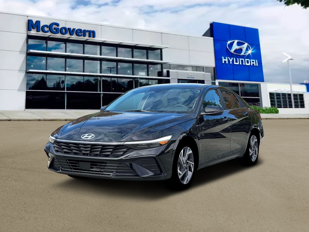 New 2026 Hyundai Elantra Limited Sedan