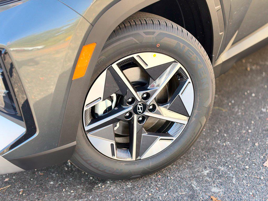 New 2026 Hyundai Tucson Hybrid SEL AWD SUV