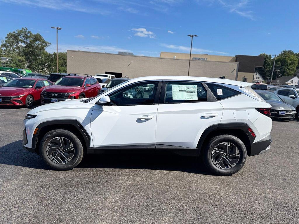 New 2026 Hyundai Tucson Hybrid Blue SUV