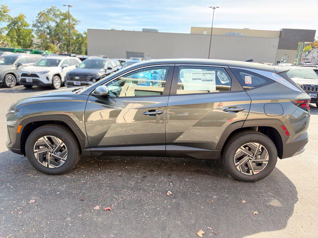 New 2026 Hyundai Tucson Hybrid Blue SUV
