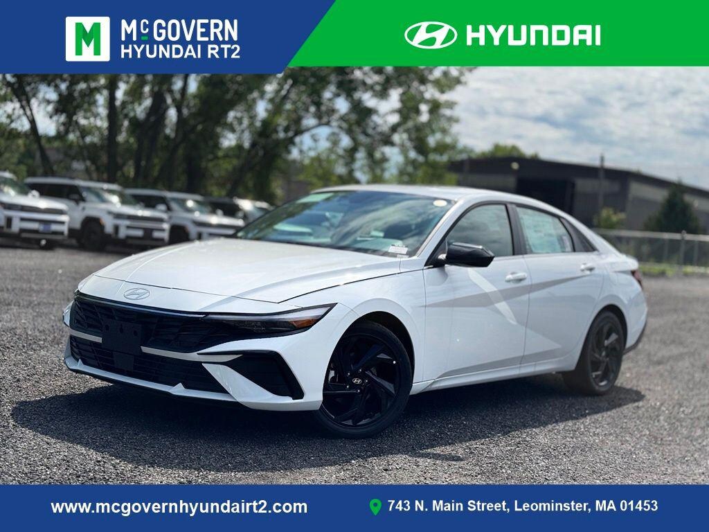 New 2026 Hyundai Elantra SEL Sport Sedan