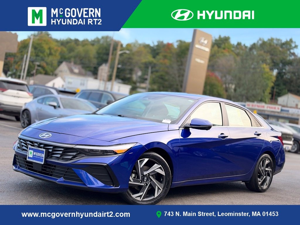 Used 2024 Hyundai Elantra Limited Sedan