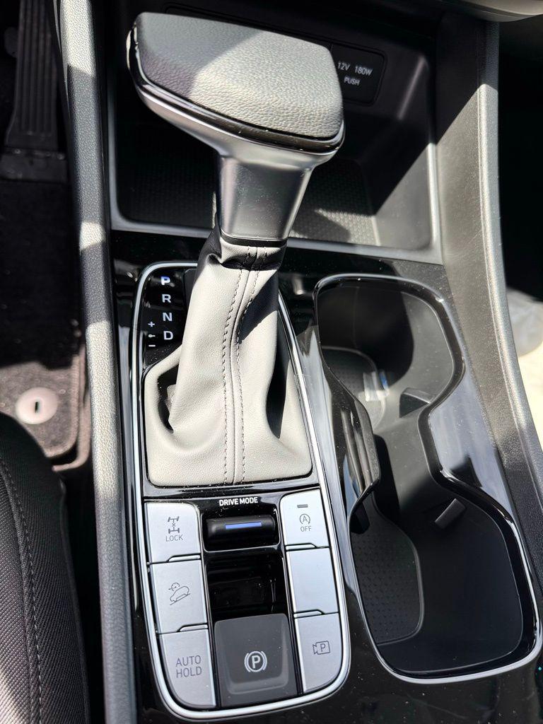 2026 Hyundai Tucson SE - Photo 17