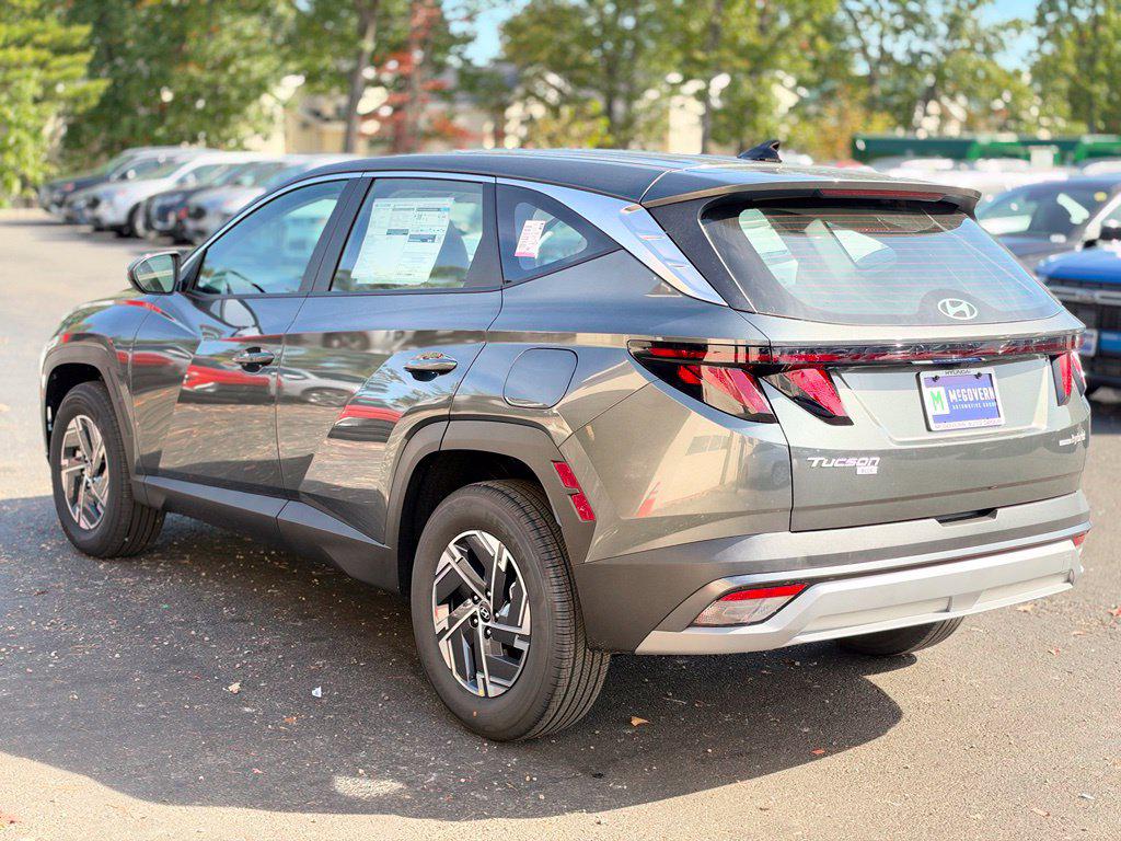 New 2026 Hyundai Tucson Hybrid Blue SUV