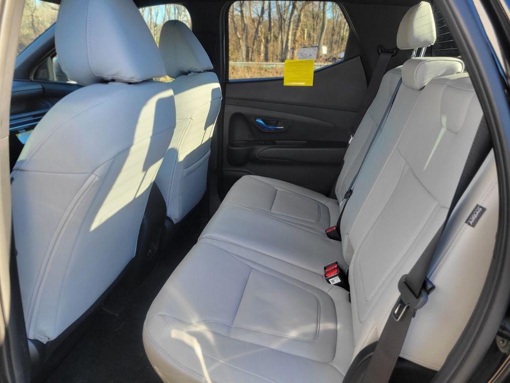 2026 Hyundai Santa Cruz SEL - Photo 13