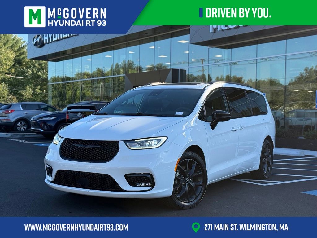 2025 Chrysler Pacifica