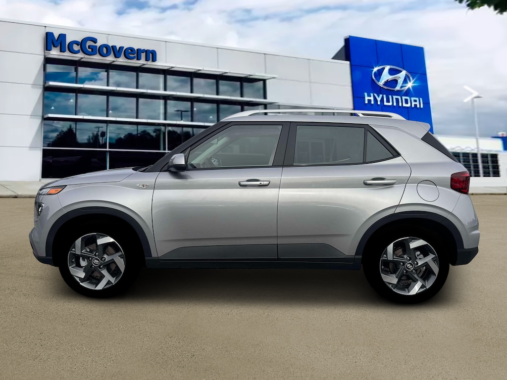 New 2026 Hyundai Venue SEL SUV