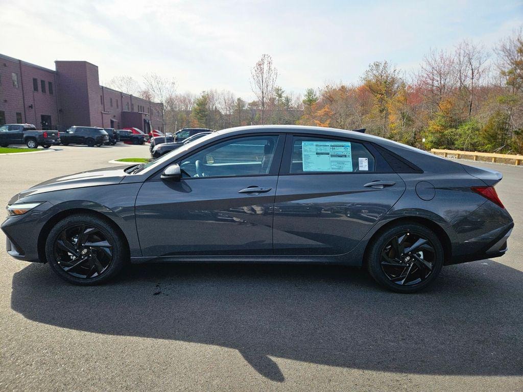 New 2026 Hyundai Elantra Hybrid SEL Sport Sedan