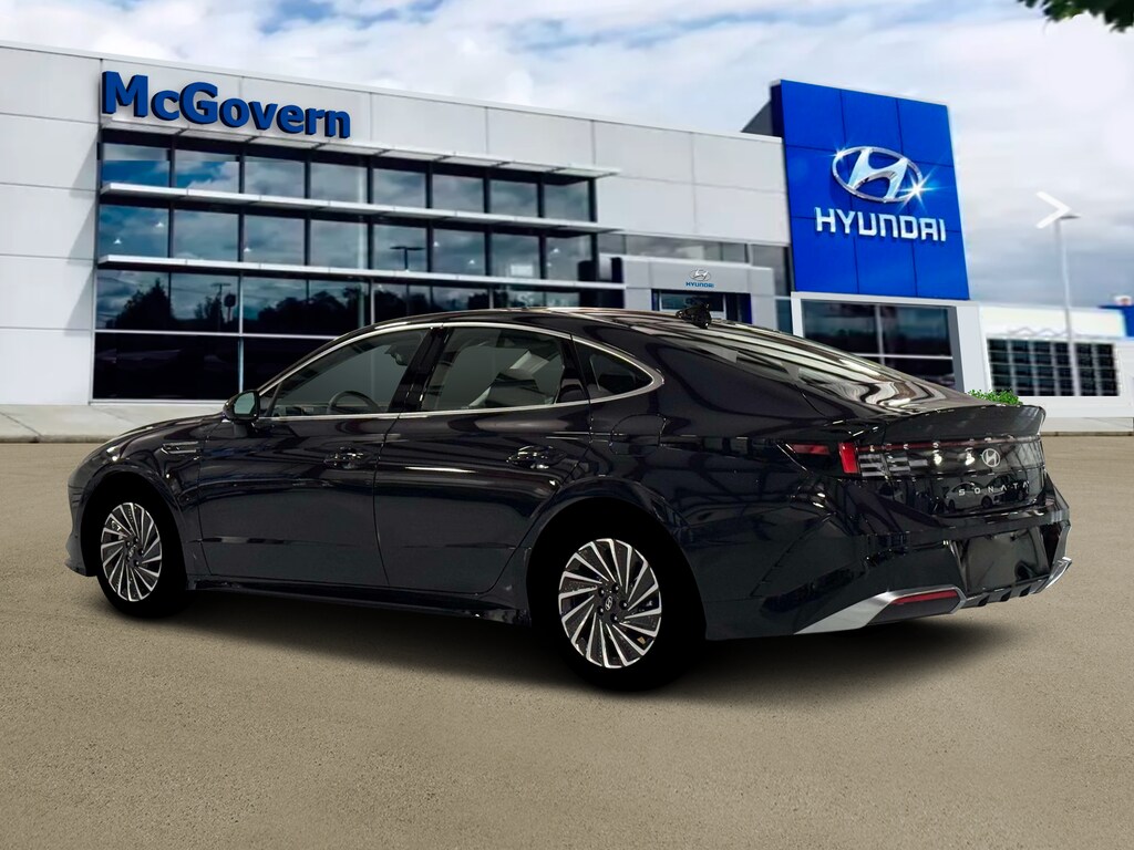 New 2026 Hyundai Sonata Hybrid SEL Sedan