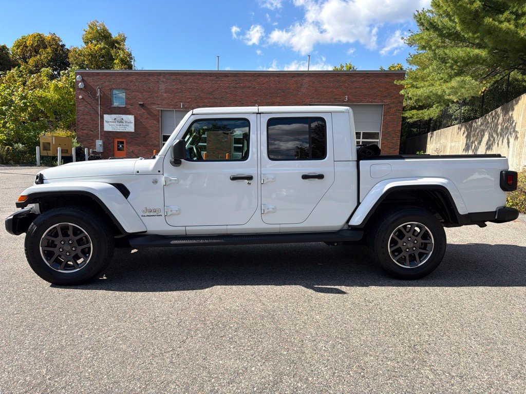 Used 2022 Jeep Gladiator Overland Truck Crew Cab