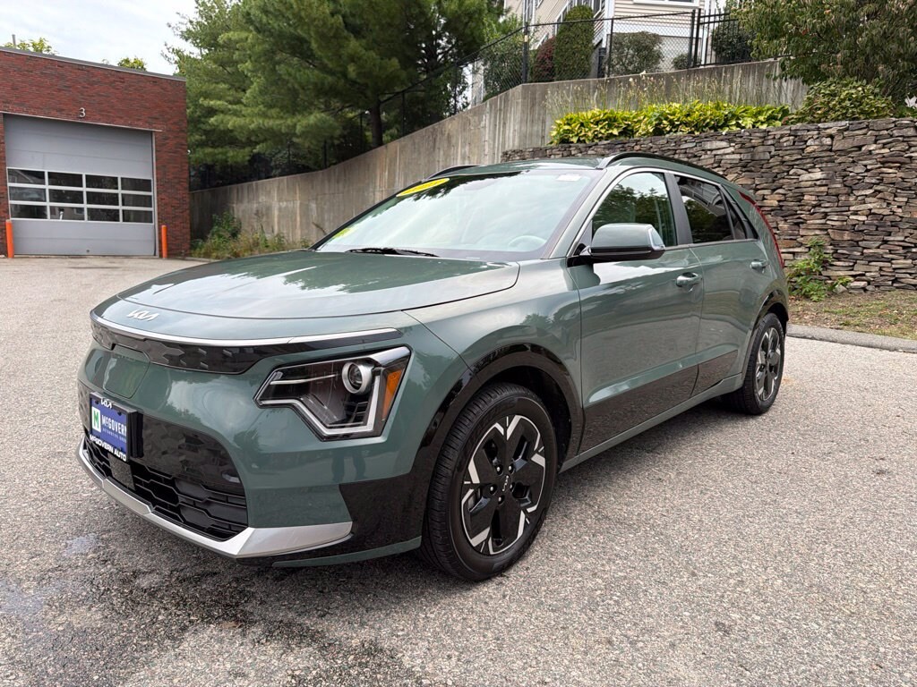 Used 2023 Kia Niro EV Wind SUV