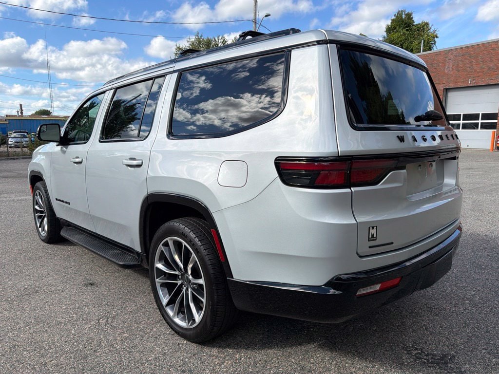 Used 2023 Jeep Wagoneer Series II SUV