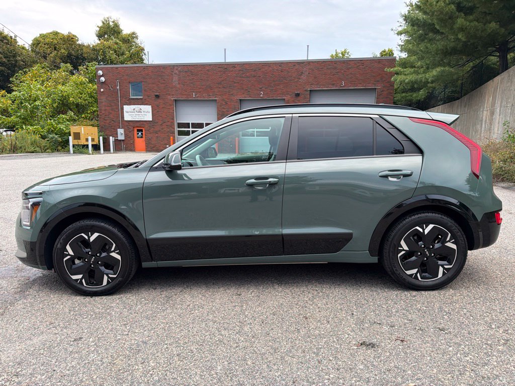 Used 2023 Kia Niro EV Wind SUV
