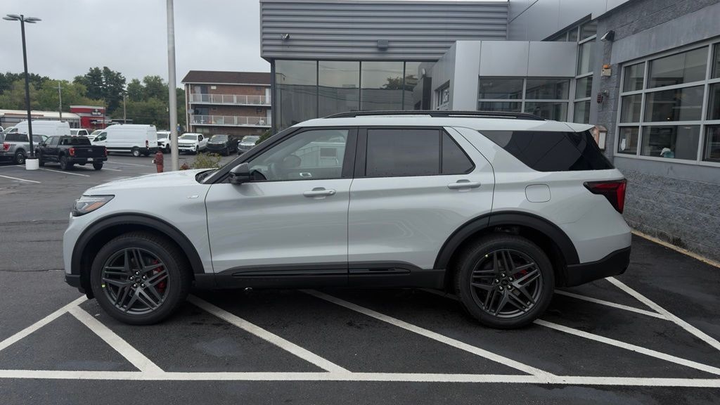 New 2027 Ford Explorer ST-Line SUV