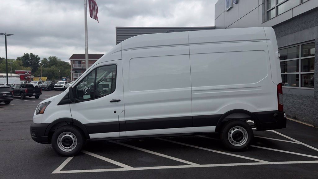 New 2027 Ford Transit-250 Base Van High Roof Ext. Van