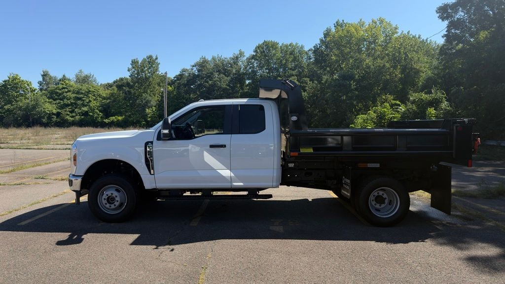 New 2026 Ford F-350SD Super Cab Galion Dump XL Truck Super Cab