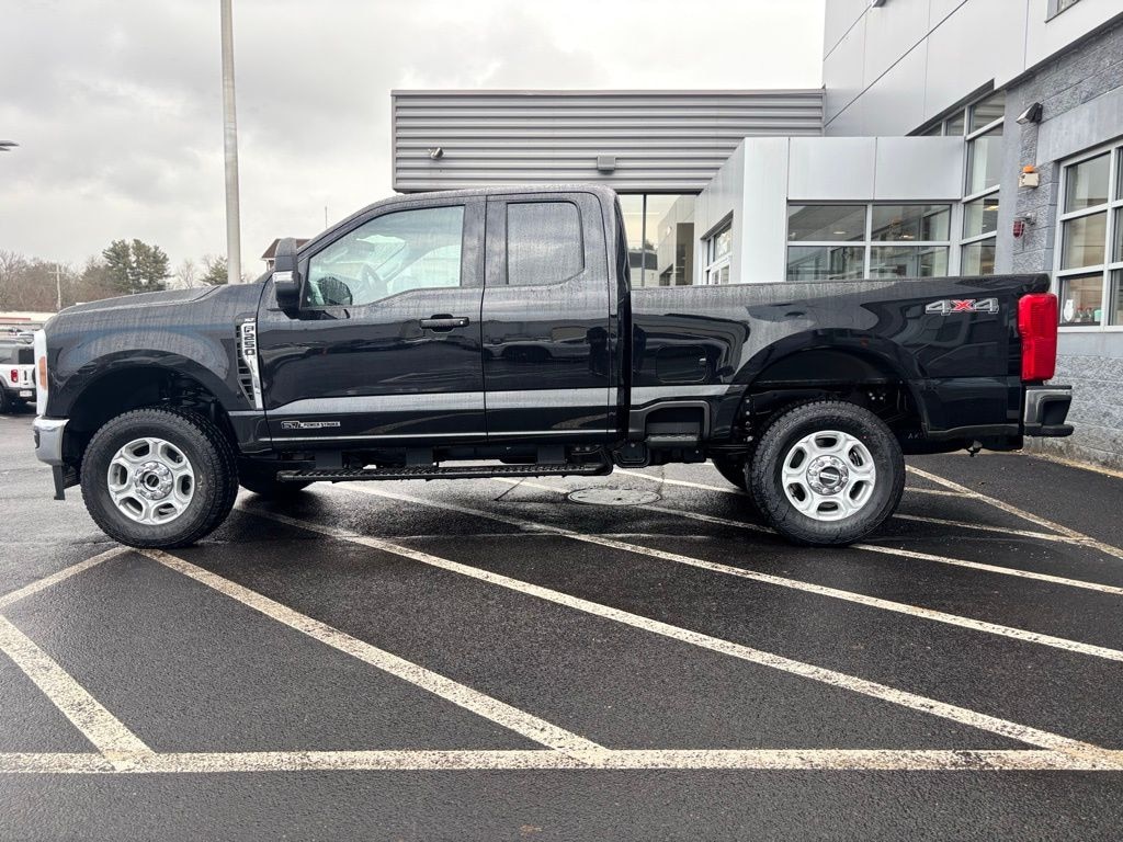 New 2026 Ford F-250SD XLT Truck Super Cab