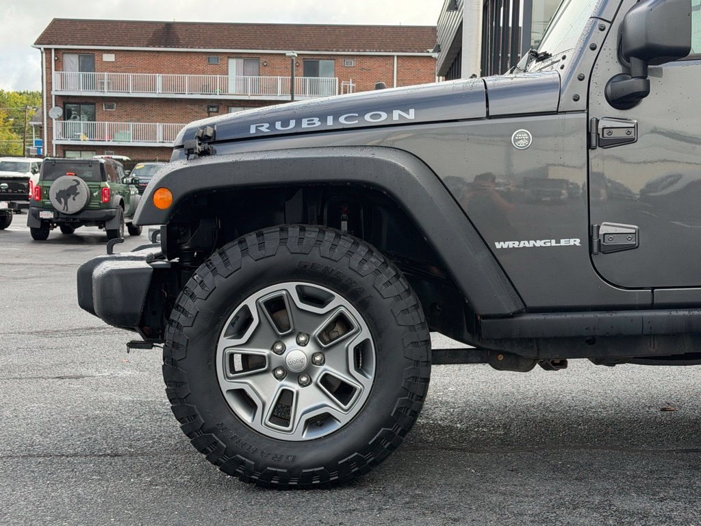 Used 2017 Jeep Wrangler JK Rubicon SUV