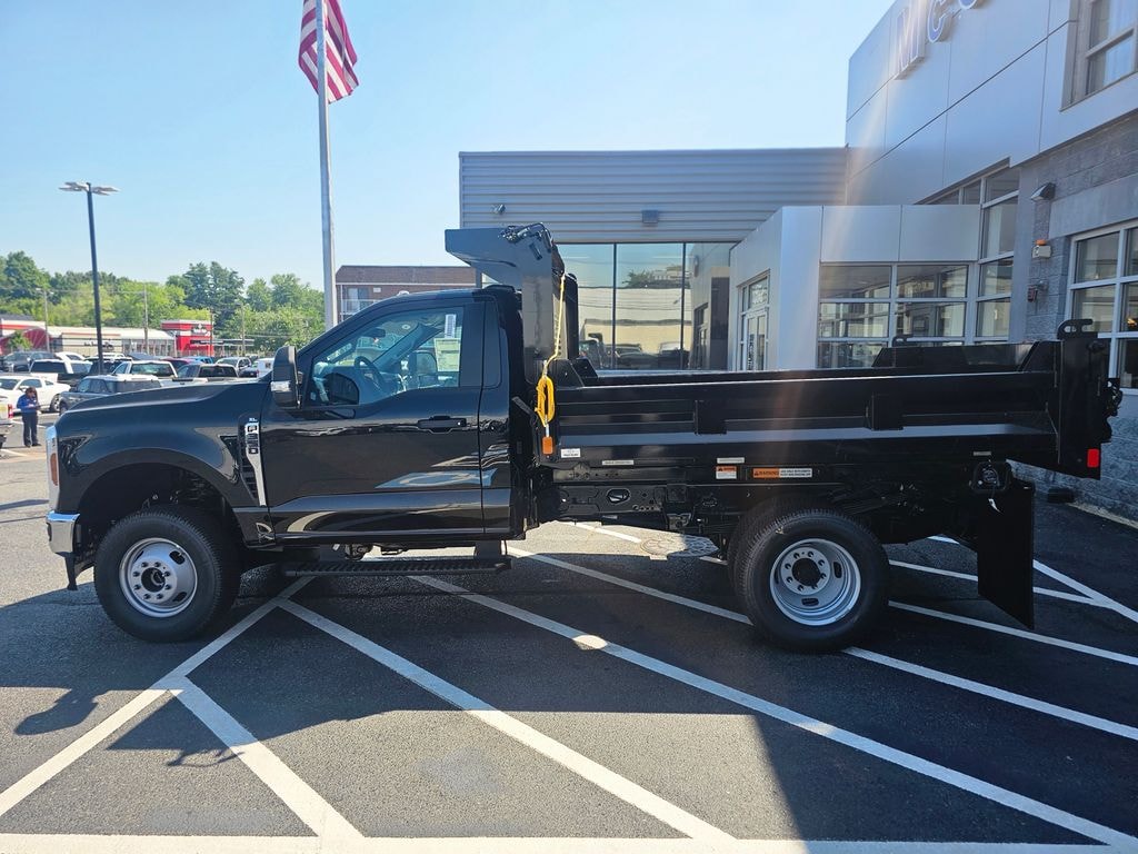 New 2026 Ford F-350SD Chassis XL Truck Regular Cab