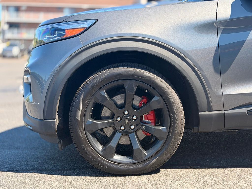 Used 2023 Ford Explorer ST SUV