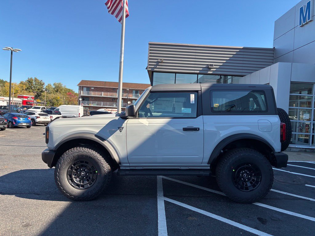 New 2026 Ford Bronco Base SUV