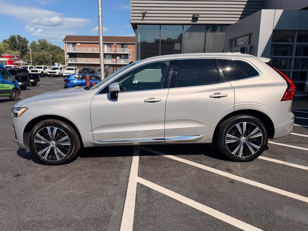 Used 2023 Volvo XC60 B5 Ultimate Bright Theme SUV