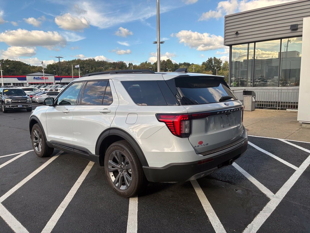New 2026 Ford Explorer Active SUV