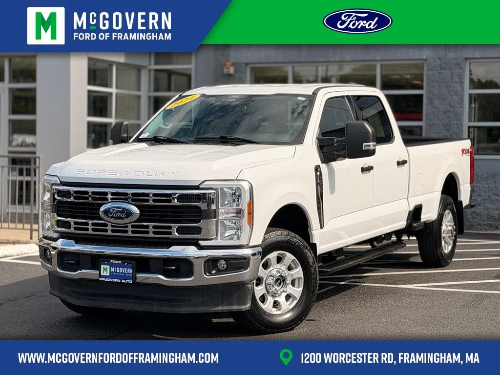 Used 2024 Ford F-250 XLT Truck Crew Cab