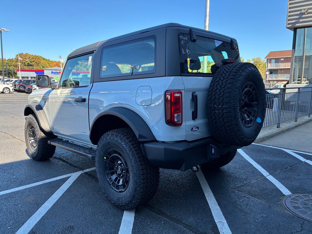 New 2026 Ford Bronco Base SUV