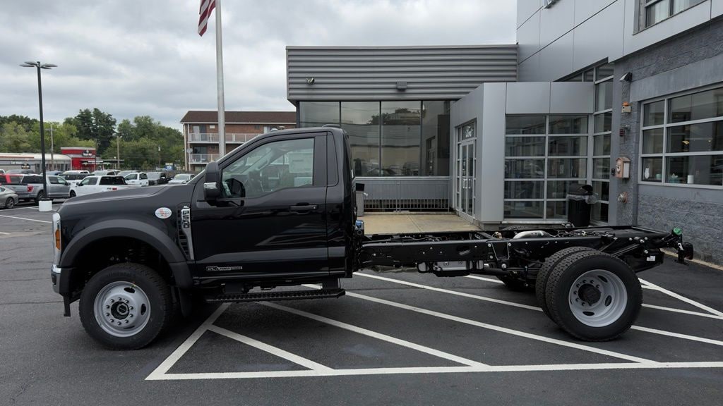New 2026 Ford F-550SD Chassis XL Truck Regular Cab