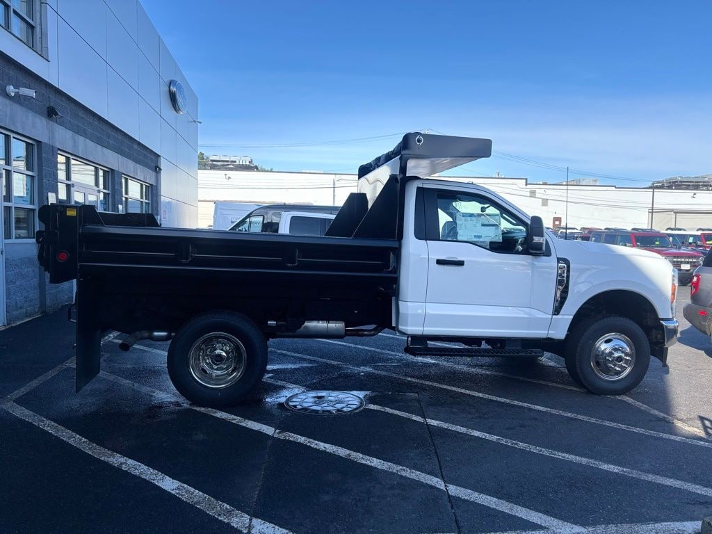 New 2026 Ford F-350SD DuraClass Dump XL Chassis