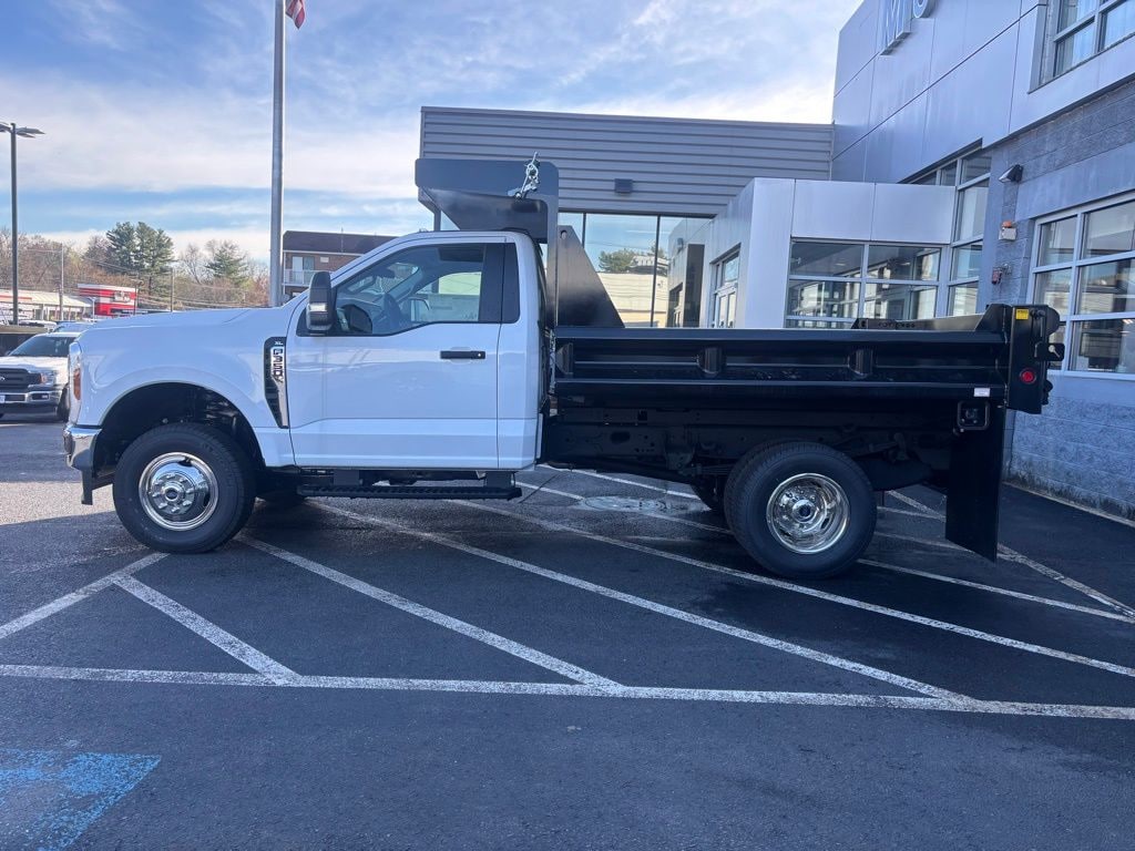 New 2026 Ford F-350SD DuraClass Dump XL Chassis
