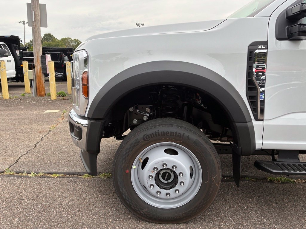 New 2026 Ford F-550SD Chassis XL Truck Regular Cab