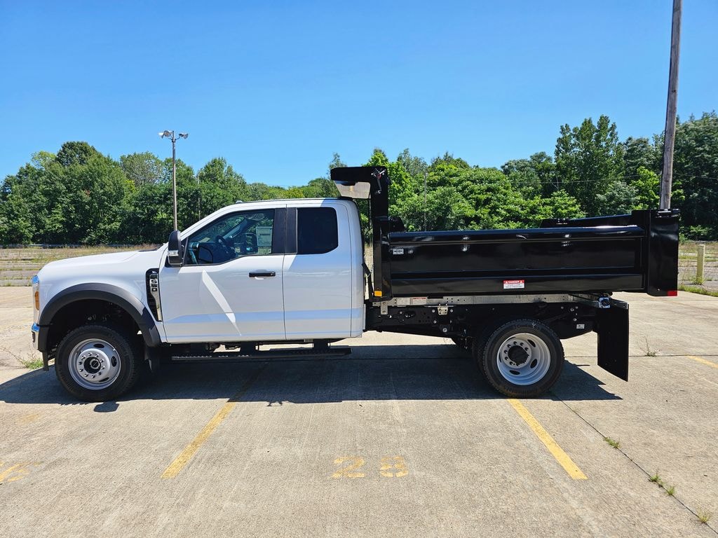 New 2026 Ford F-550SD Super Cab Chassis Work Ready Dump Truck Super Cab