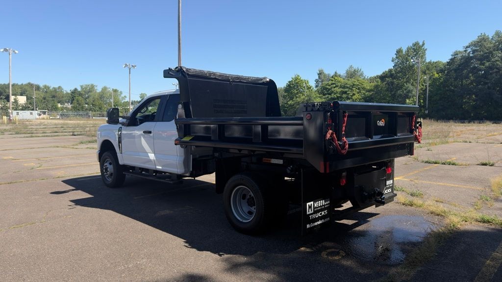 New 2026 Ford F-350SD Super Cab Galion Dump XL Truck Super Cab