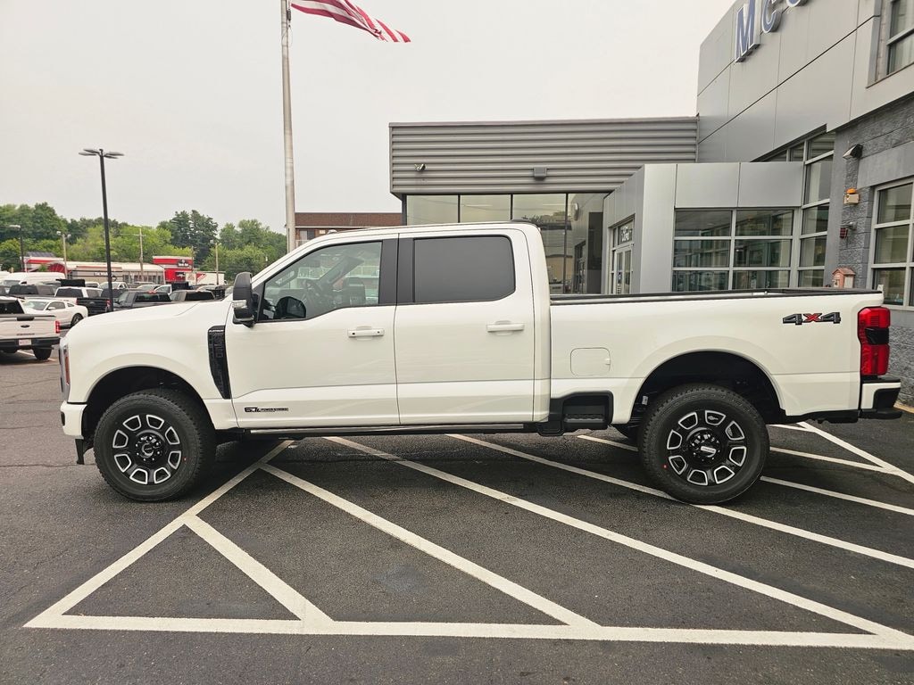 New 2026 Ford F-350SD F-350® Platinum® Truck Crew Cab