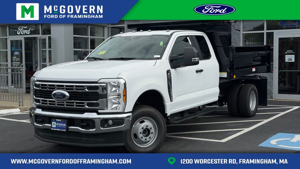  Ford F-350SD Super Cab LLC Dump