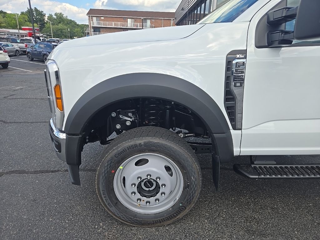 New 2026 Ford F-550SD Chassis XL Truck Regular Cab