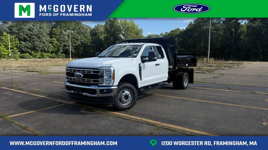  Ford F-350SD Super Cab LLC Dump