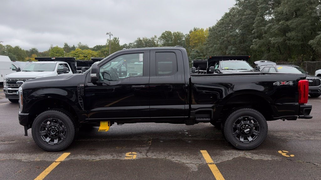 New 2027 Ford F-250SD F-250® XL TRUCK