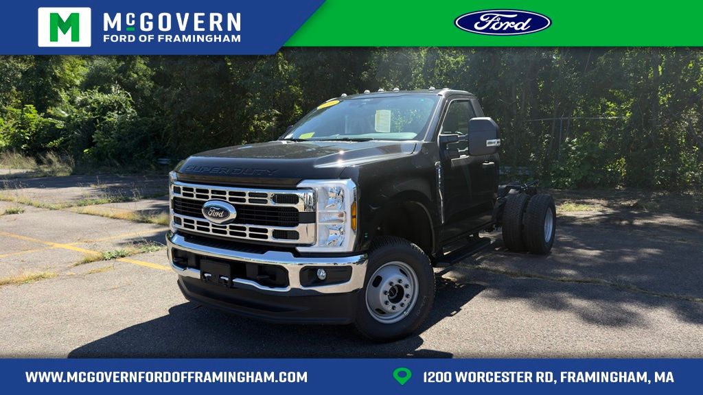 2026 Ford F-350 Super Duty Chassis Cab
