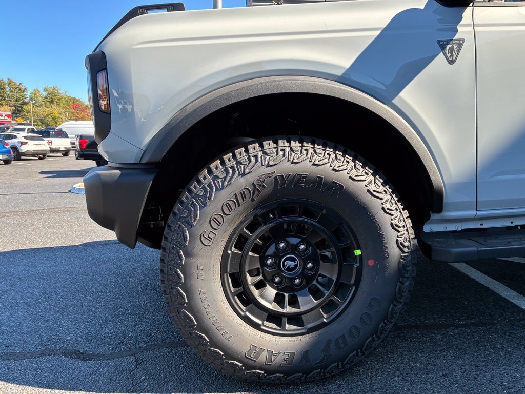 New 2026 Ford Bronco Base SUV