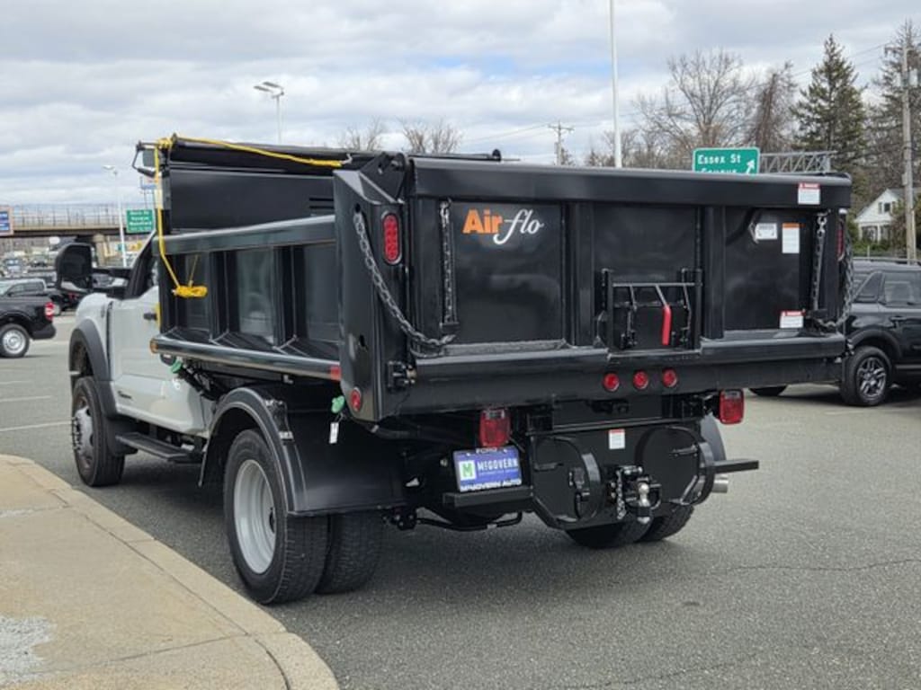 New 2026 Ford F-550SD Chassis