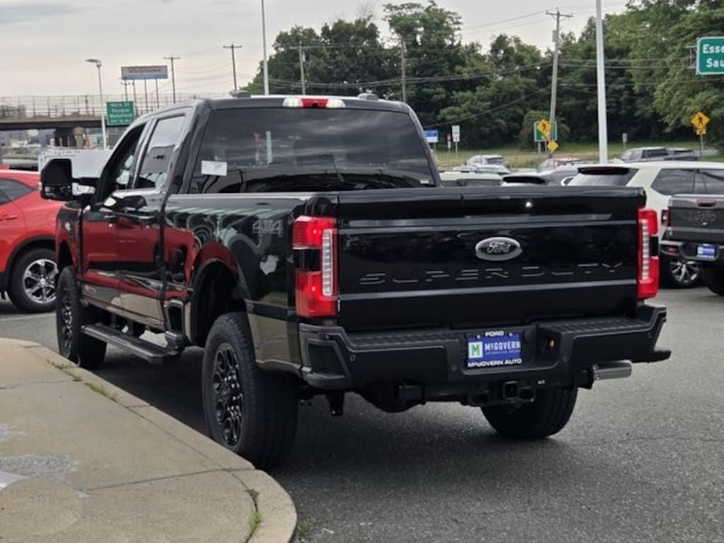 New 2026 Ford F-250SD Lariat Truck
